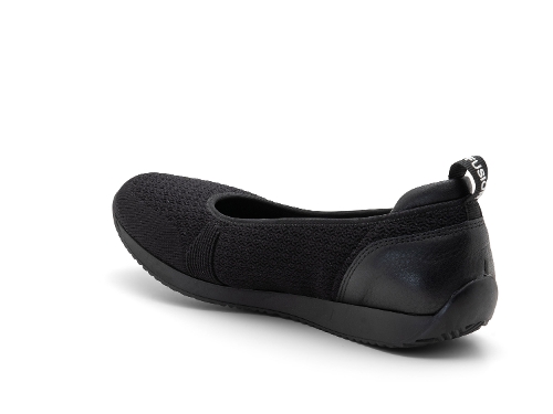 BLACK PERTH - Perspective 2