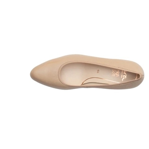 SAND KELLY - Perspective 3