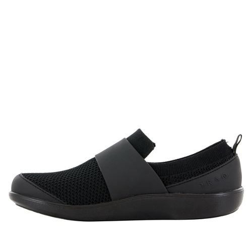 BLACKOUT DASHER WIDE - Perspective 2