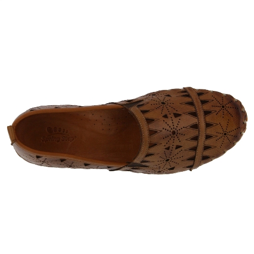 BROWN FUSARO - Perspective 3