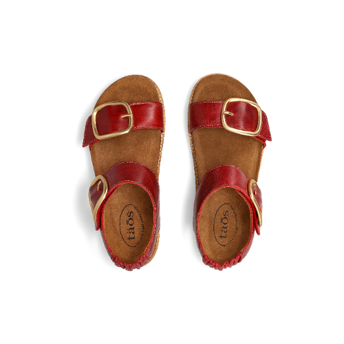 RED ON THE DOUBLE - Perspective 3